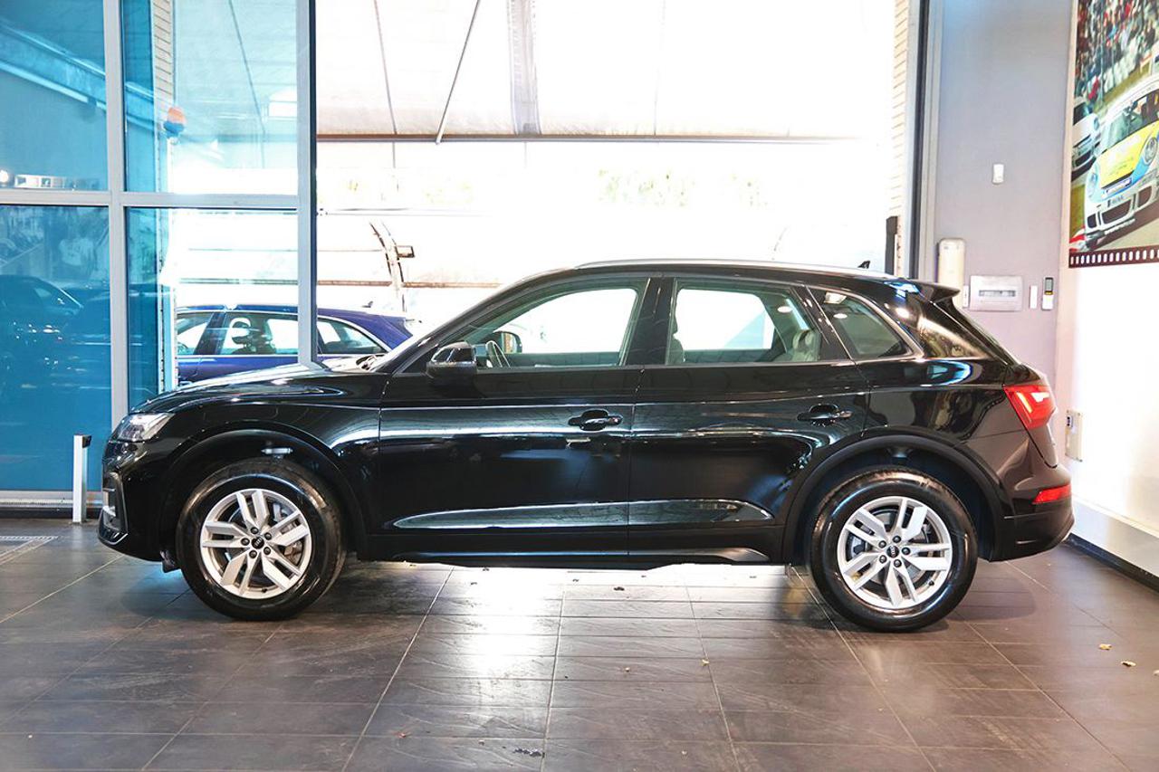 AUDI Q5 40 TDI Quattro S-Tronic Business - 3