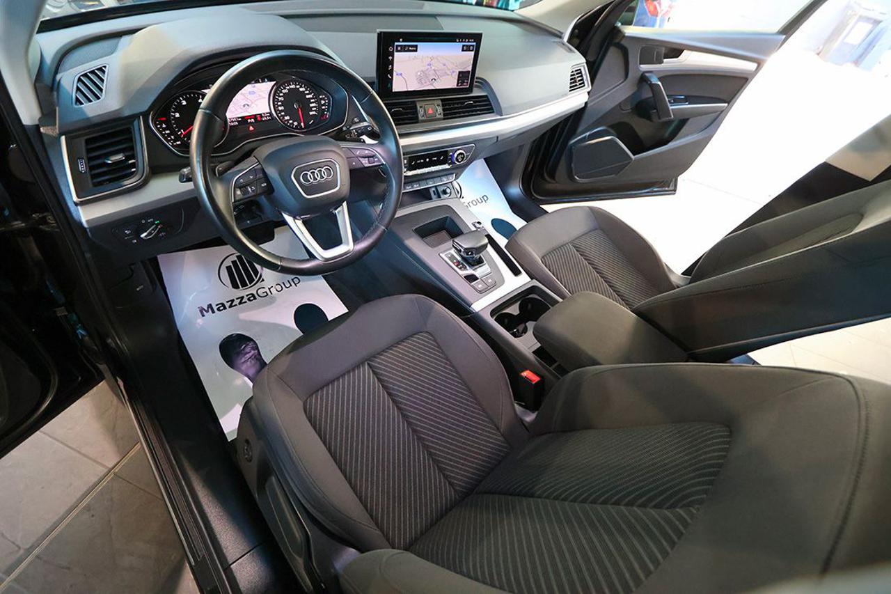 AUDI Q5 40 TDI Quattro S-Tronic Business - 14