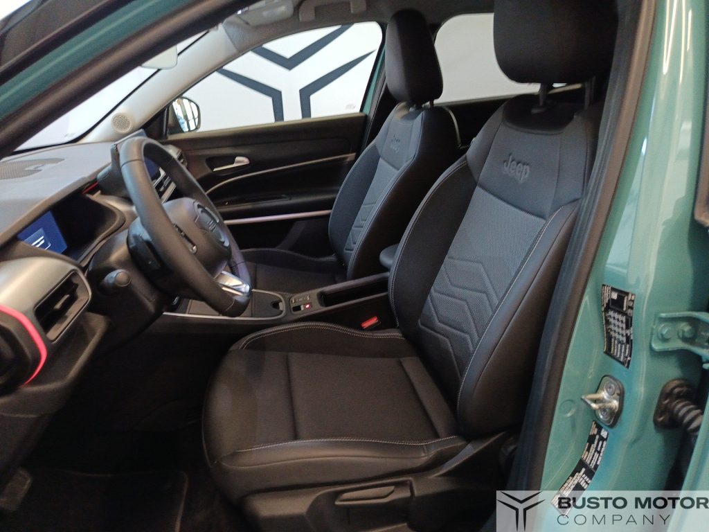 JEEP Avenger e-Hybrid 1.2 MHEV e-Hybrid Turbo Summit - 8