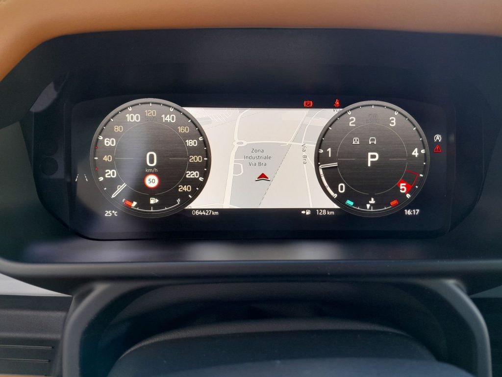 LAND ROVER Defender 3.0D I6 200 110 X-Dynamic SE AWD auto. IVA ESPOSTA - 12