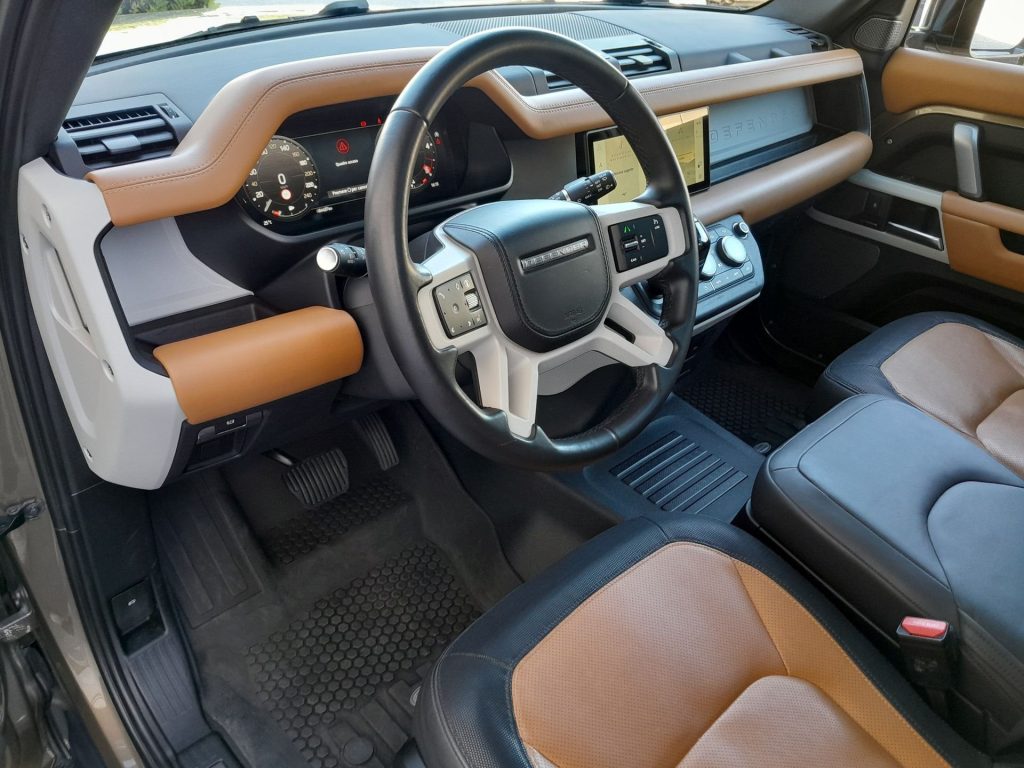 LAND ROVER Defender 3.0D I6 200 110 X-Dynamic SE AWD auto. IVA ESPOSTA - 16