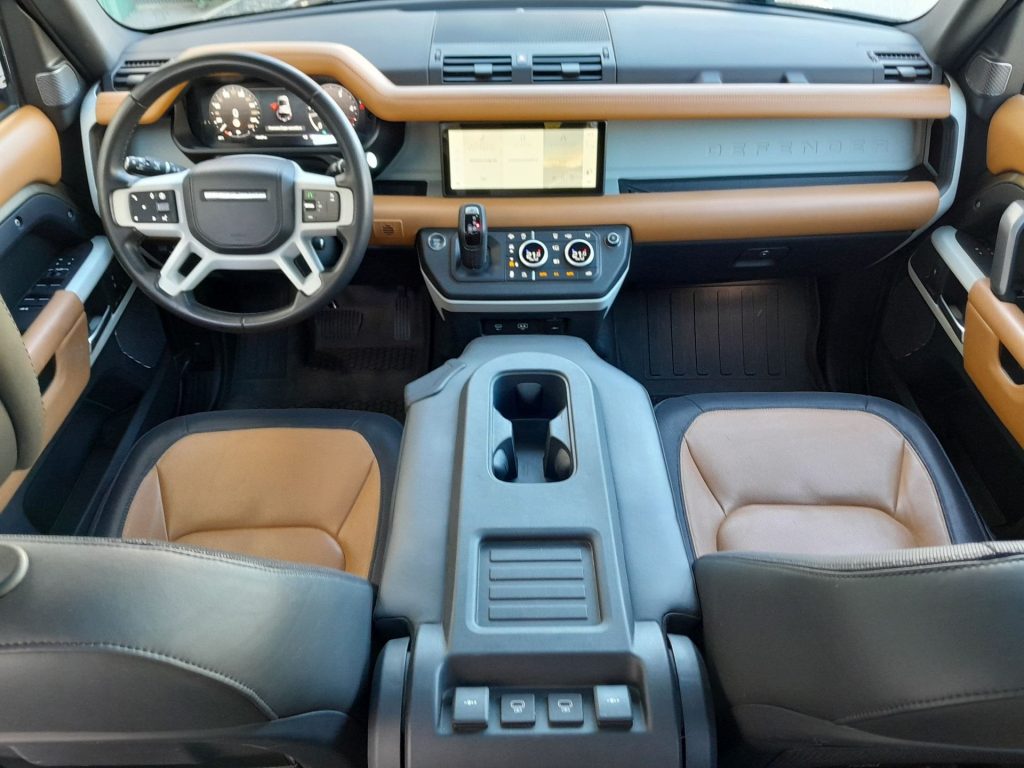 LAND ROVER Defender 3.0D I6 250 110 X-Dynamic SE AWD auto. - 10