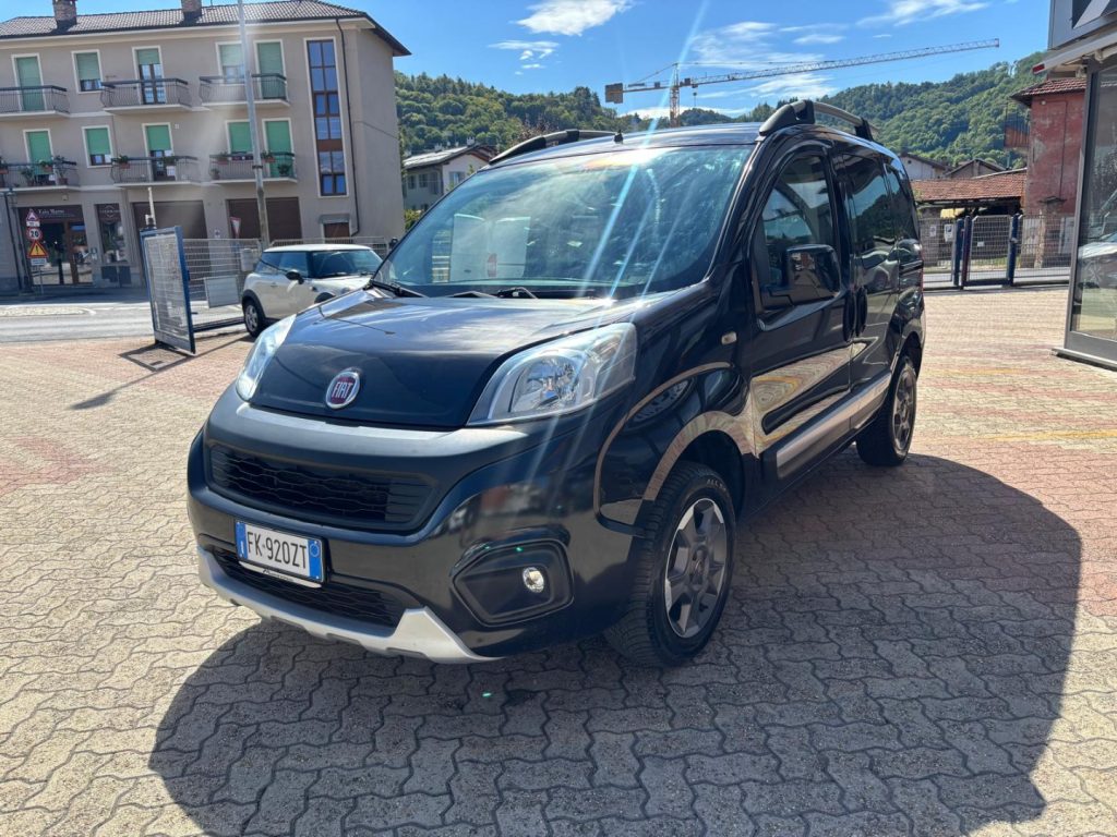 FIAT Qubo 1.3 MJT 80 CV Trekking GANCIO TRAINO - 6