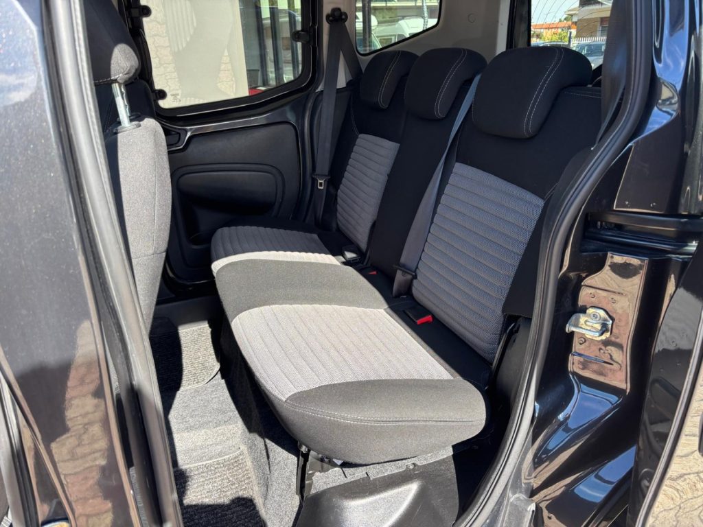 FIAT Qubo 1.3 MJT 80 CV Trekking GANCIO TRAINO - 12