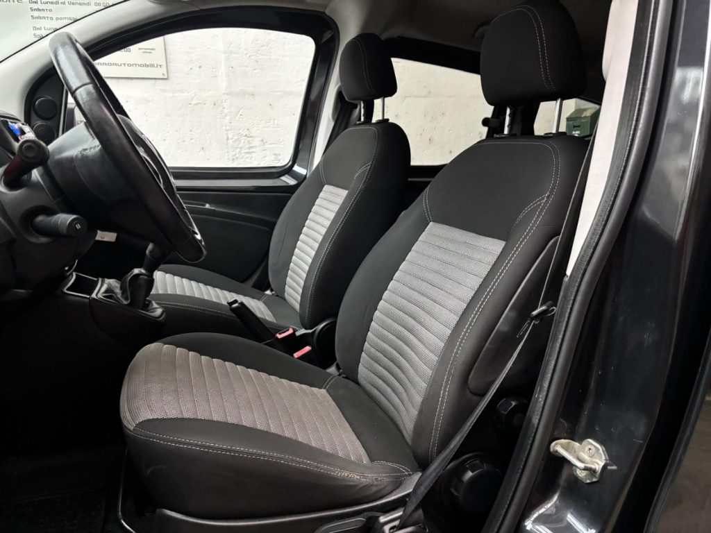 FIAT Qubo 1.3 MJT 80 CV Trekking GANCIO TRAINO - 14