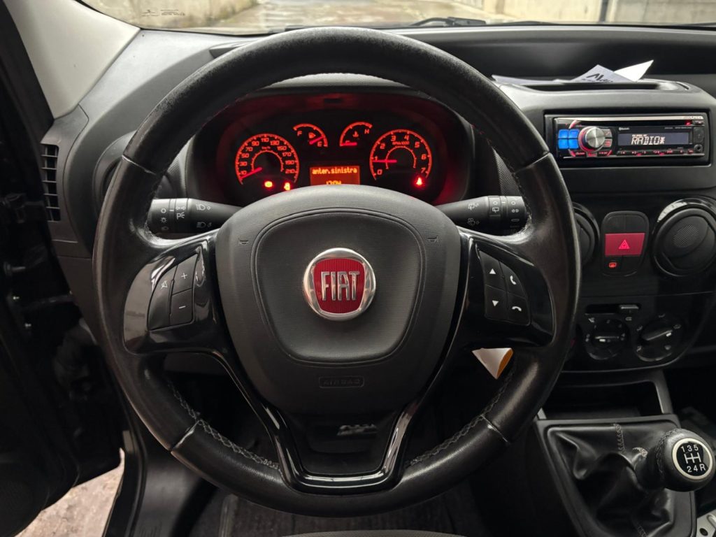 FIAT Qubo 1.3 MJT 80 CV Trekking GANCIO TRAINO - 16