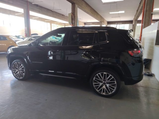 JEEP Compass — foto 8 di 23