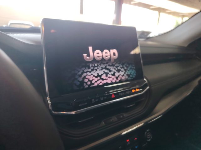 JEEP Compass — foto 16 di 23