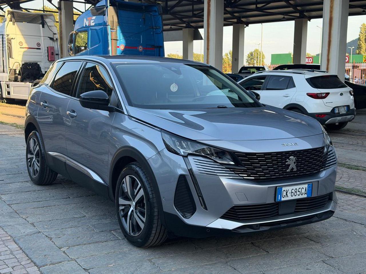 PEUGEOT 3008 BlueHDi 130 S&S EAT8 Allure Pack - 3