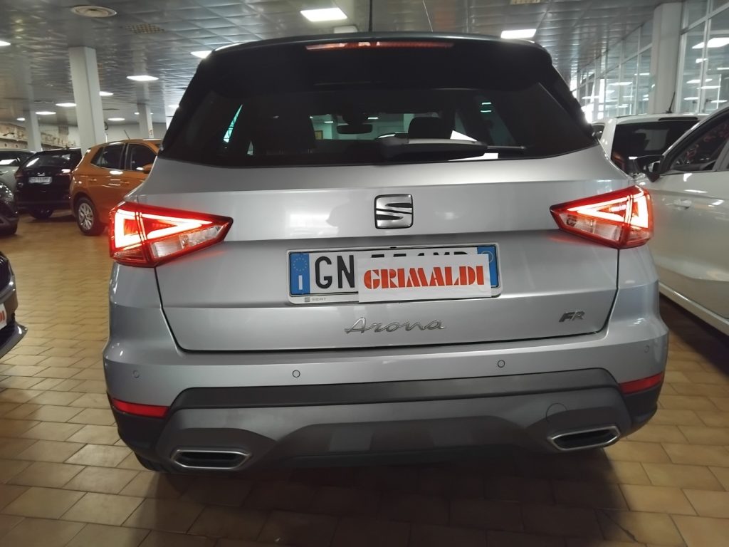 SEAT Arona 1.0 EcoTSI FR 18 LED C/GRIMALDI SPECIAL DAY - 4