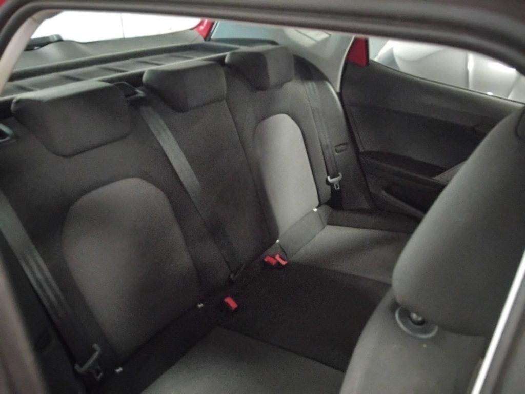 SEAT Arona 1.0 TGI Reference C/GRIMALDI SPECIAL DAY - 10