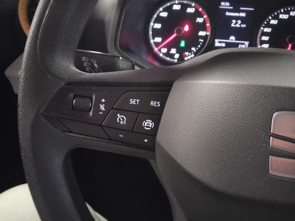 SEAT Arona 1.0 TGI Reference C/GRIMALDI SPECIAL DAY - 16