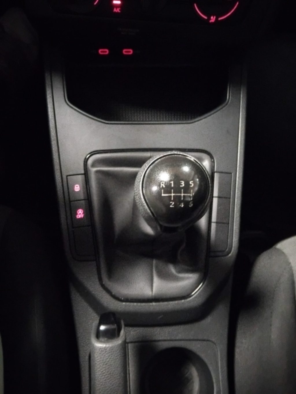 SEAT Arona 1.0 TGI Reference - 25