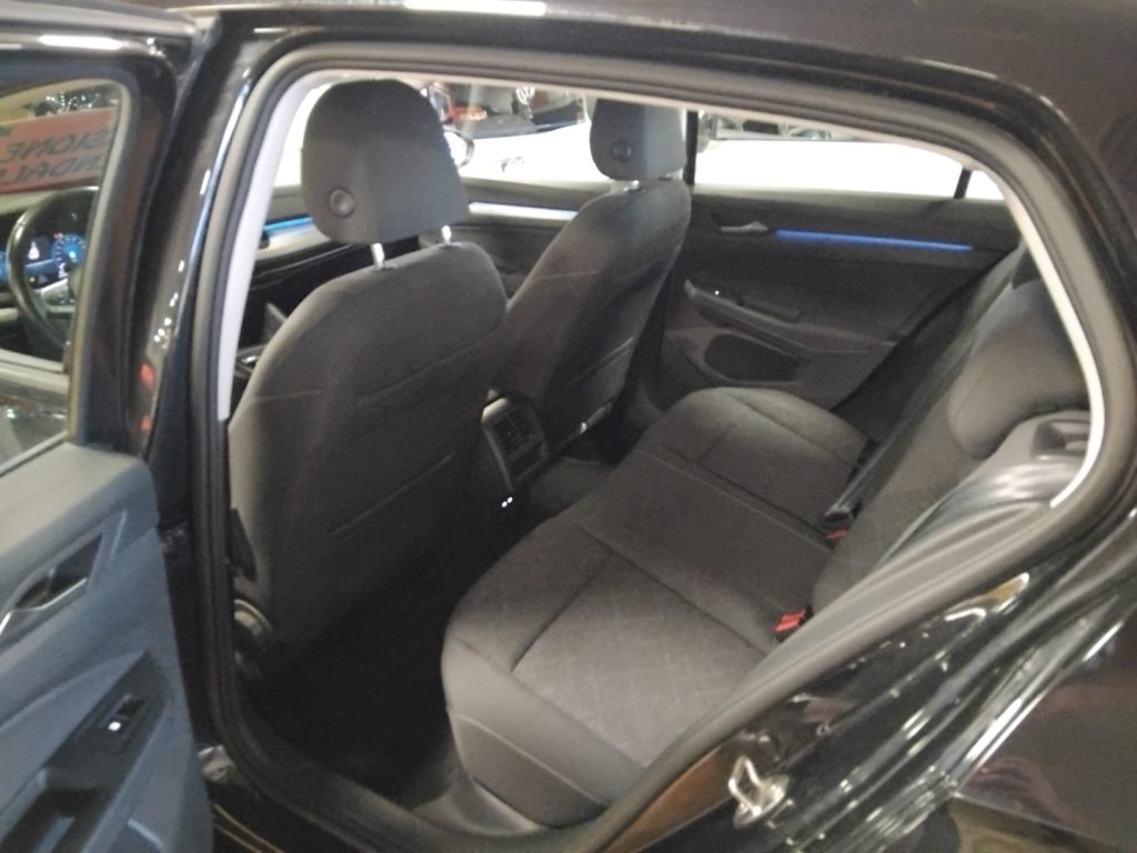 VOLKSWAGEN Golf 1.5 TGI DSG Life 17 C/GRIMALDI SPECIAL DAY - 7