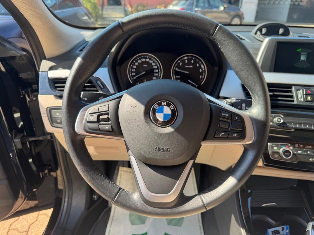 BMW X2 sDrive 18i ADVANTAGE AUTOMATICA - 16