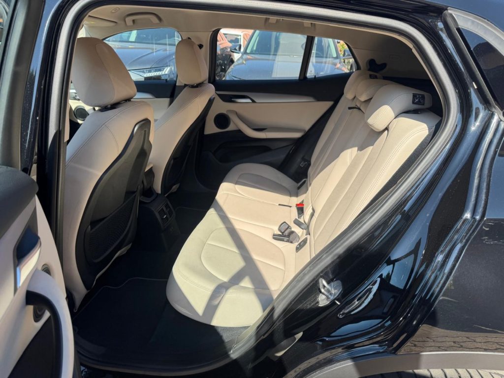 BMW X2 sDrive 18i ADVANTAGE AUTOMATICA - 15