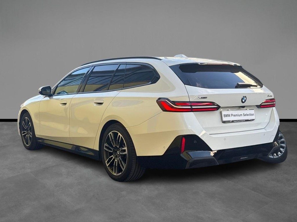 BMW 540 d 48V xDrive Touring Msport Aut. - 4