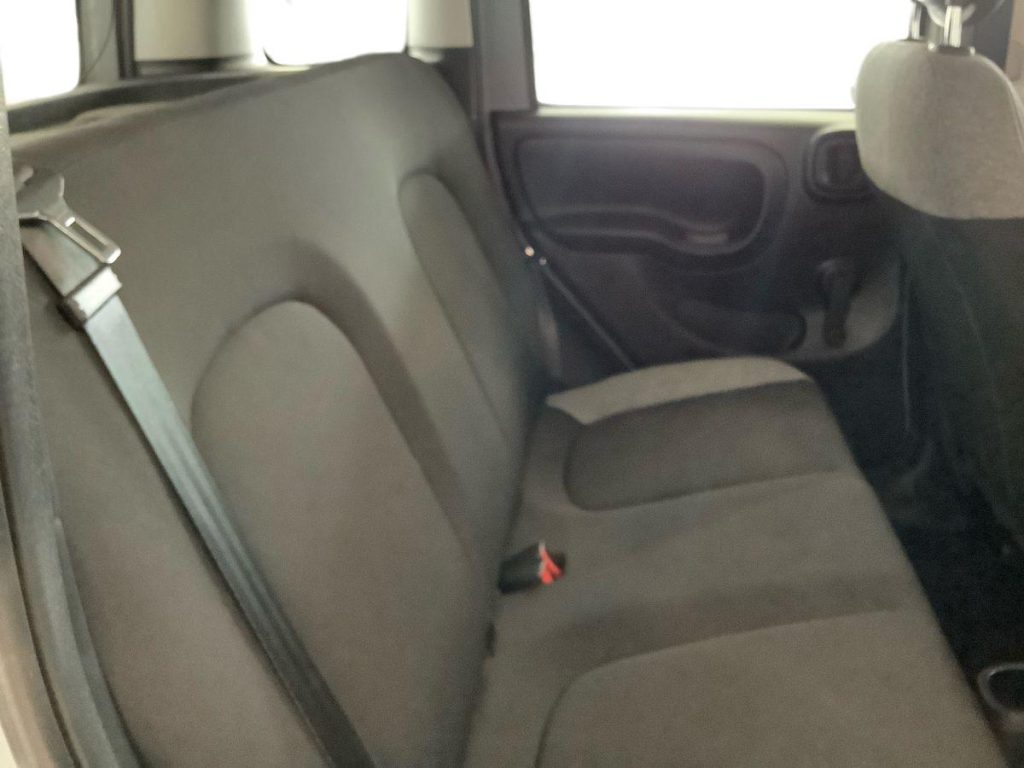 FIAT Panda 1.0 FireFly S&S Hybrid Red - 11