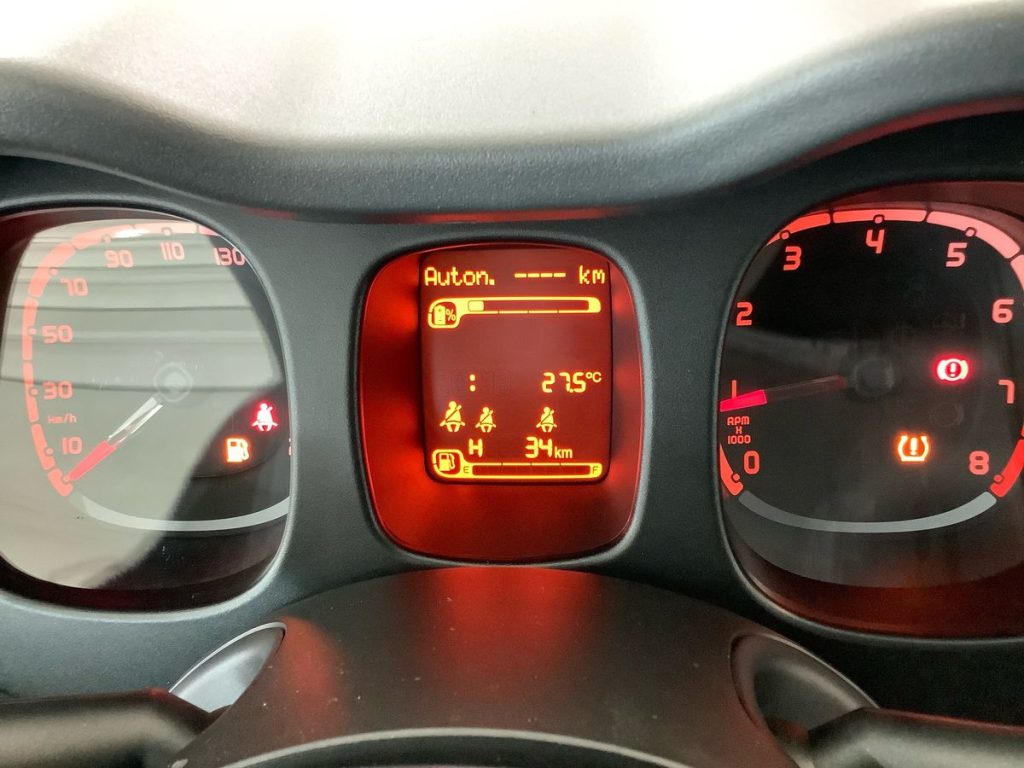 FIAT Panda 1.0 FireFly S&S Hybrid Red - 15