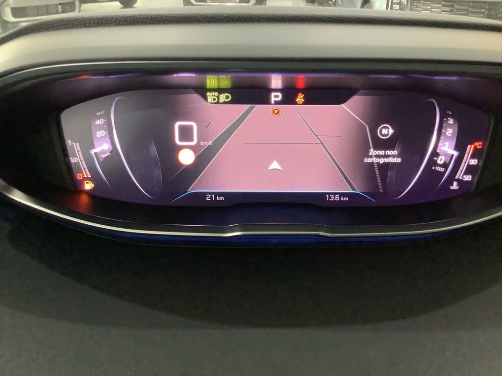 PEUGEOT 3008 BlueHDi 130 S&S EAT8 Allure Pack - 15