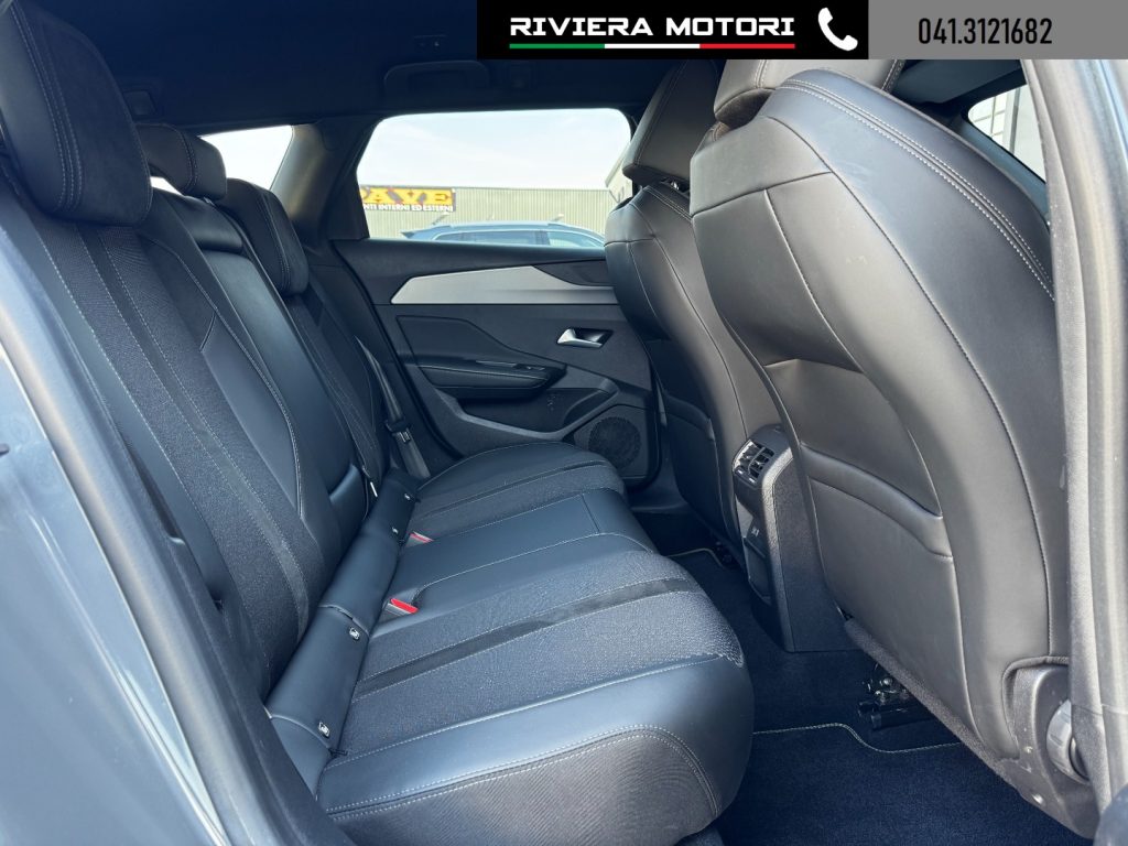 PEUGEOT 308 HYBRID 1.2 145CV S&S EAT8 SW GT - 10