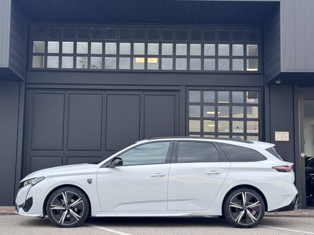 PEUGEOT 308 HYBRID 1.2 145CV S&S EAT8 SW GT - 3