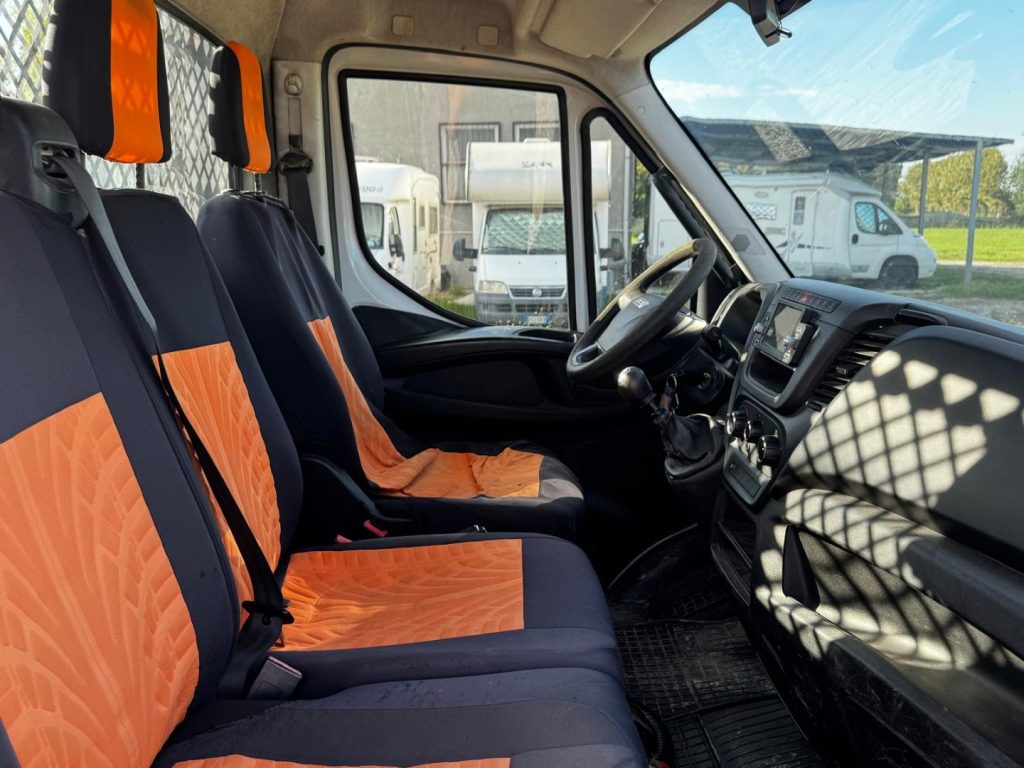 IVECO Daily 35C11 2.3 HPT PC-RG Cabinato - 9