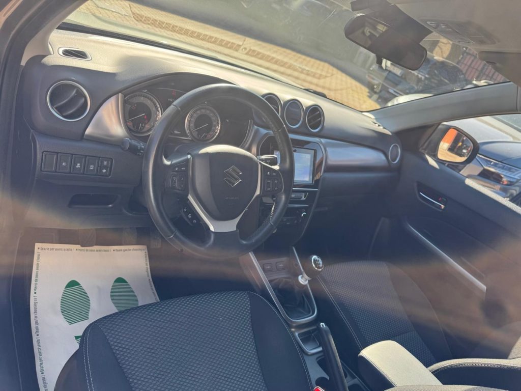 SUZUKI Vitara 1.4 HYBRID COOL - 11