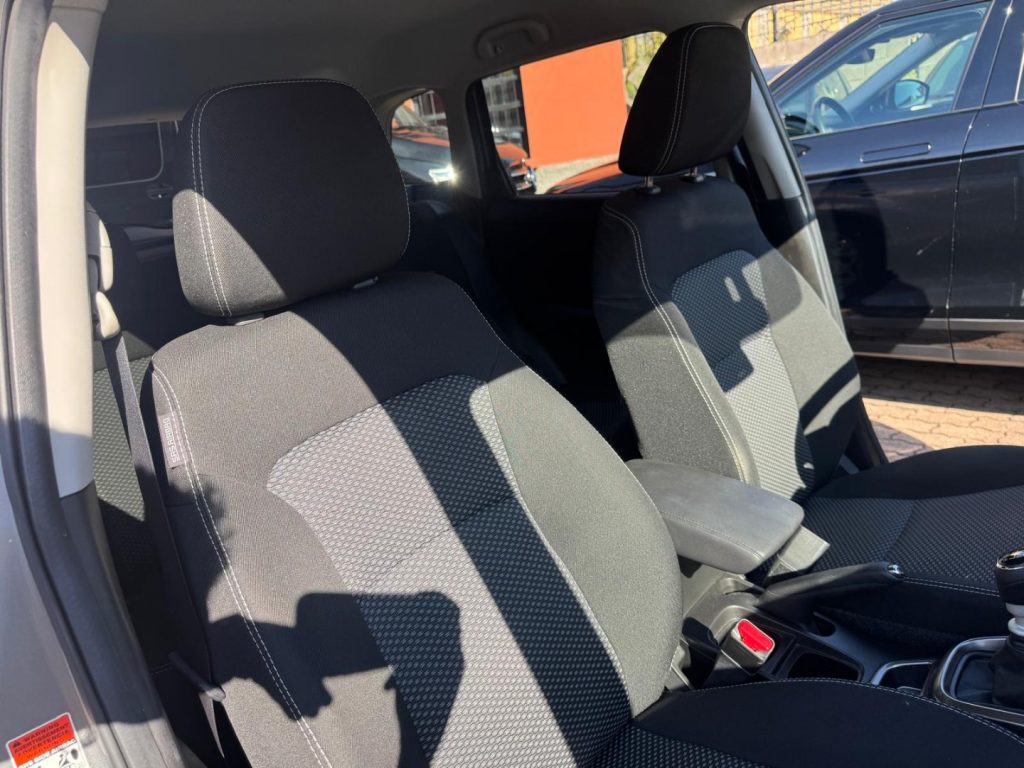 SUZUKI Vitara 1.4 HYBRID COOL - 16