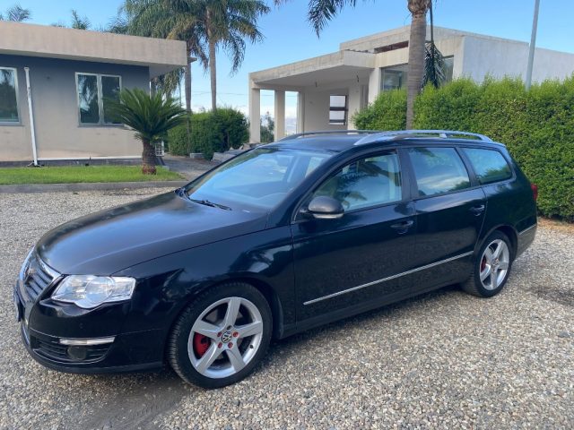 VOLKSWAGEN Passat Nero metallizzato