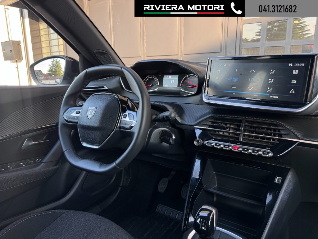 PEUGEOT 2008 PureTech 100 S&S Style - 4