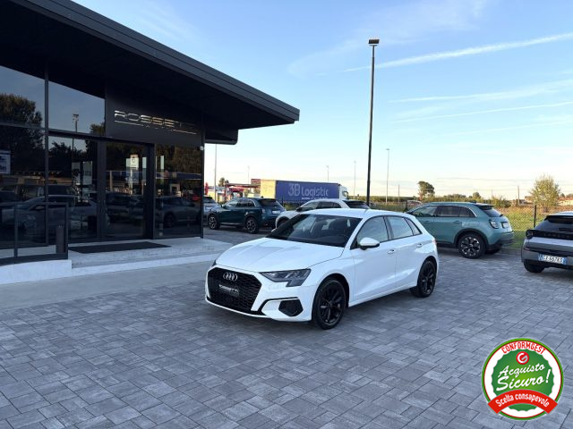 AUDI A3 Bianco pastello