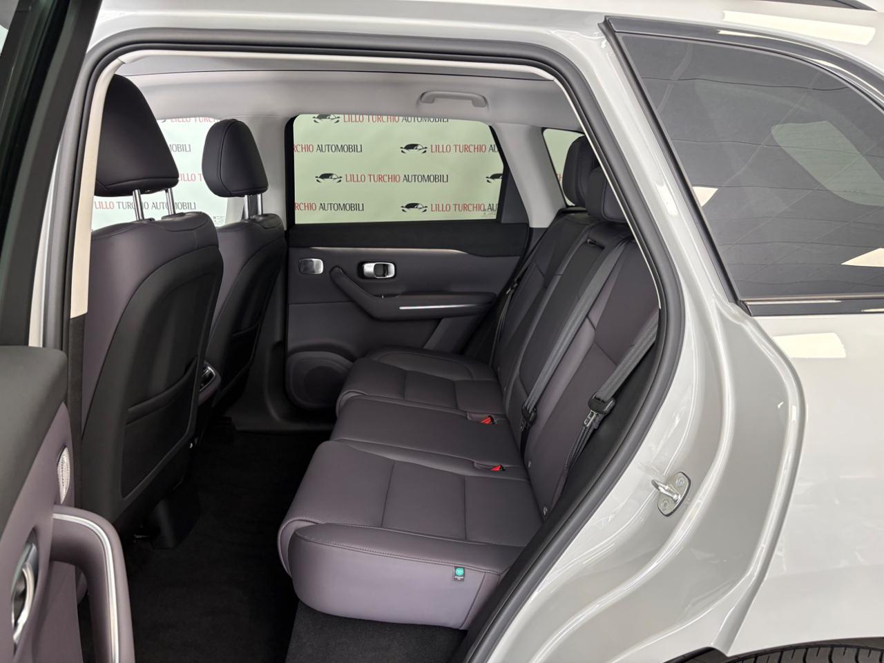 LEAPMOTOR C10 REEV 158kW Design Plug-In Hybrid PREZZO REALE - 20