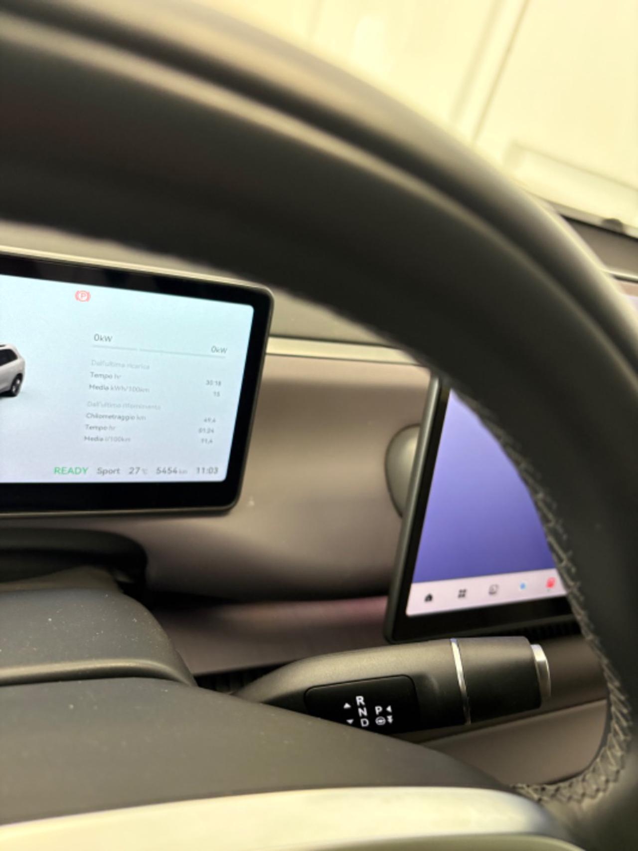 LEAPMOTOR C10 REEV 158kW Design Plug-In Hybrid PREZZO REALE - 10
