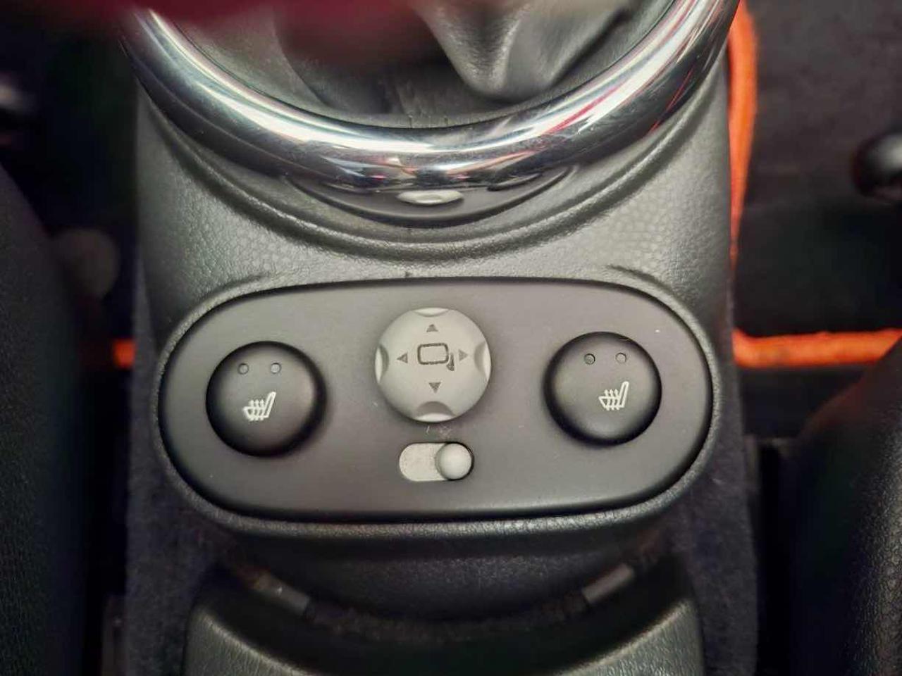 Mini Cabrio One 90cv - immagine 8