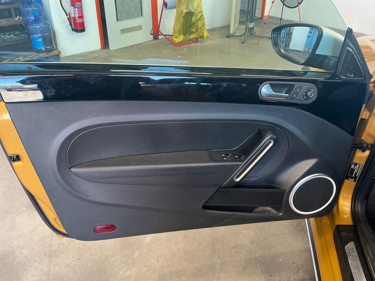 Maggiolino Cabrio 1.4 TSI Dune BlueMotion Technology - immagine 4