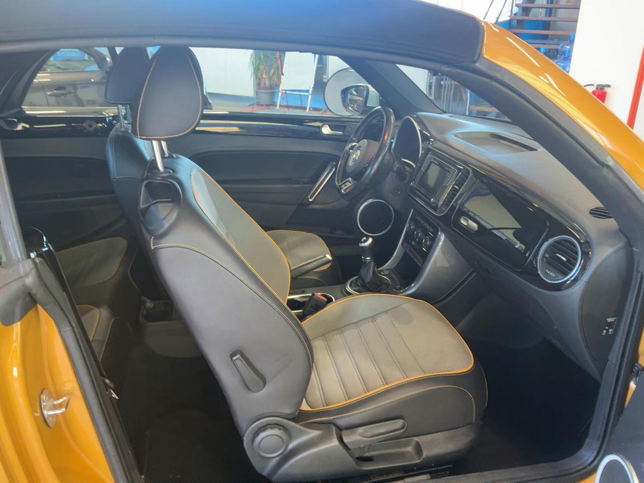Maggiolino Cabrio 1.4 TSI Dune BlueMotion Technology - immagine 7