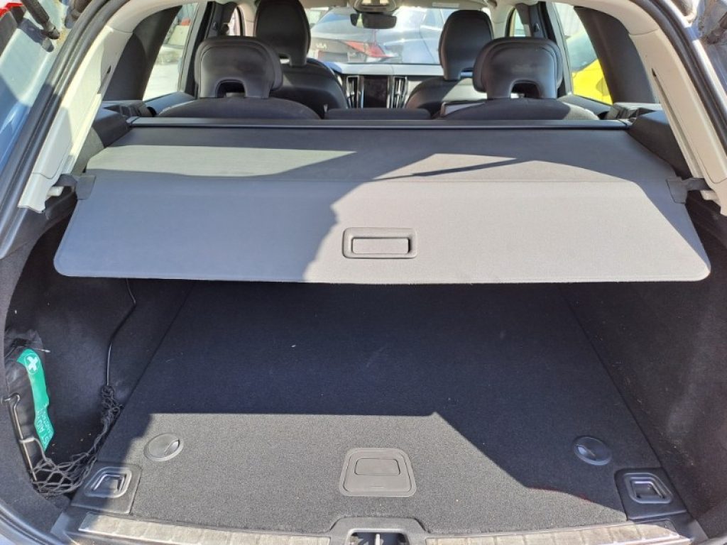 VOLVO XC60 B4 (d) AWD AUTO MOMENTUM N1 *NETTO IVA* - 6