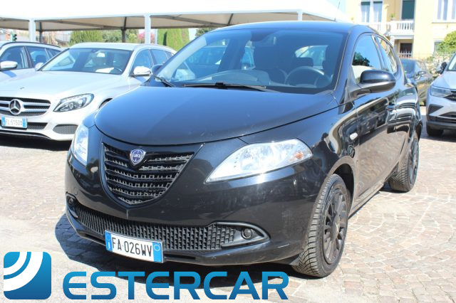 LANCIA Ypsilon Nero metallizzato