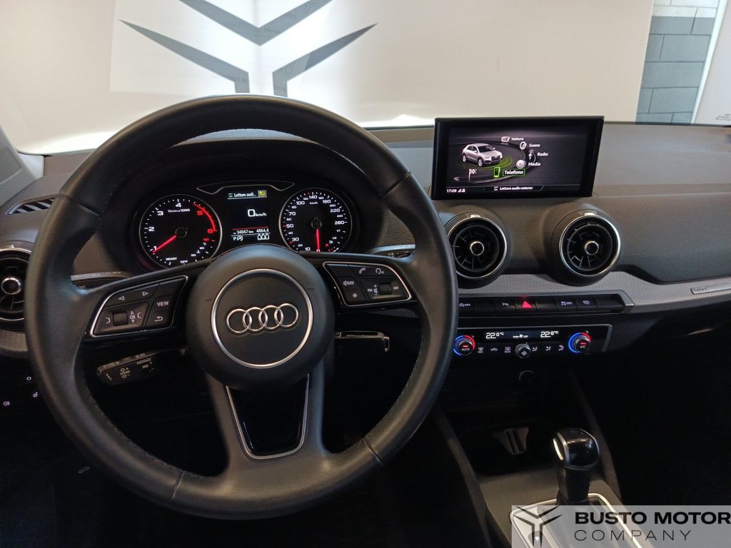AUDI Q2 30 2.0 tdi Admired Advanced s-tronic - 11