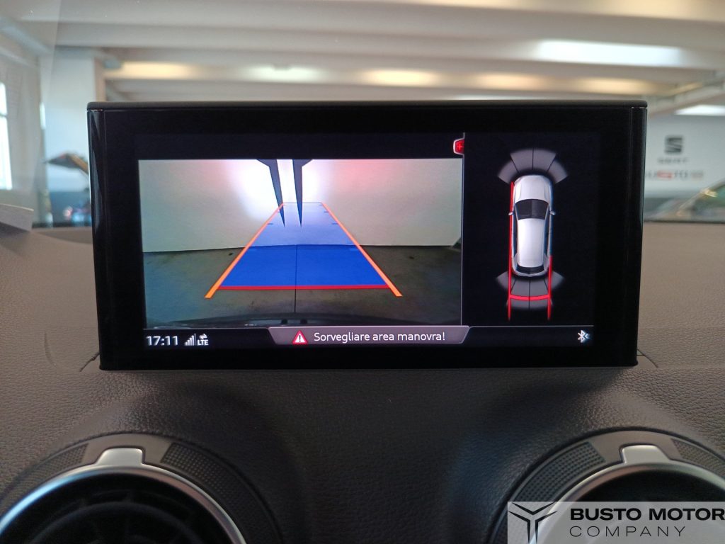 AUDI Q2 30 2.0 tdi Admired Advanced s-tronic - 16