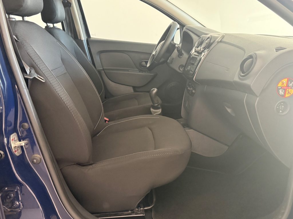 DACIA Sandero 1.0 SCe 12V 75CV Lauréate - 15