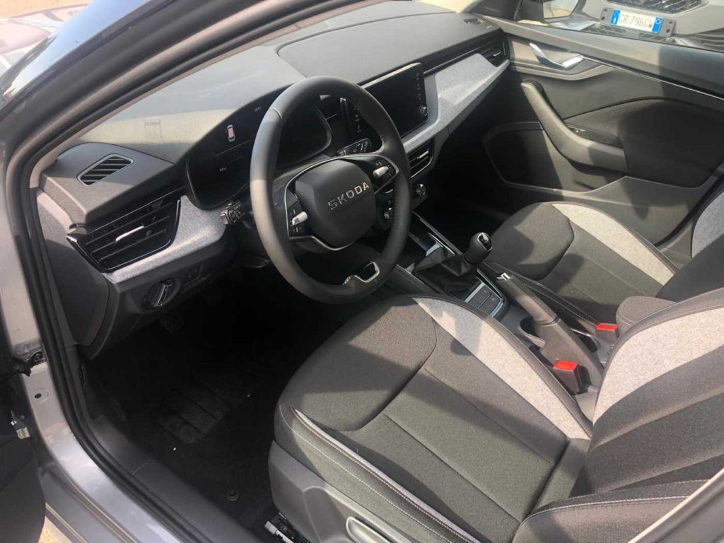 SKODA Kamiq 1.0 TSI Be More - 8