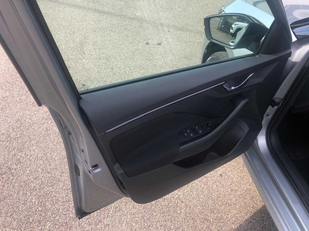 SKODA Kamiq 1.0 TSI Be More - 10