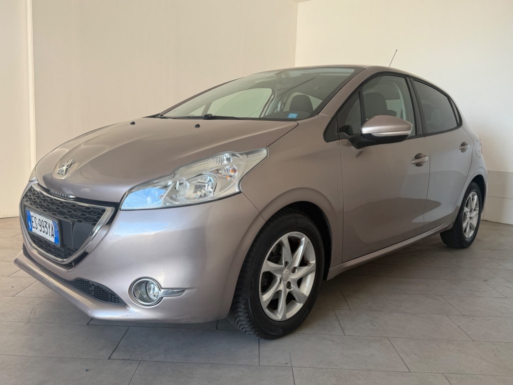 PEUGEOT 208 1° serie 1.2 VTi 82 CV 5 porte Allure - 3
