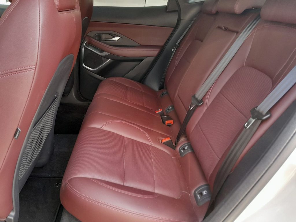 JAGUAR E-Pace 2.0D D204 R-DYNAMIC SE AUTO 4WD IVA ESPOSTA - 23