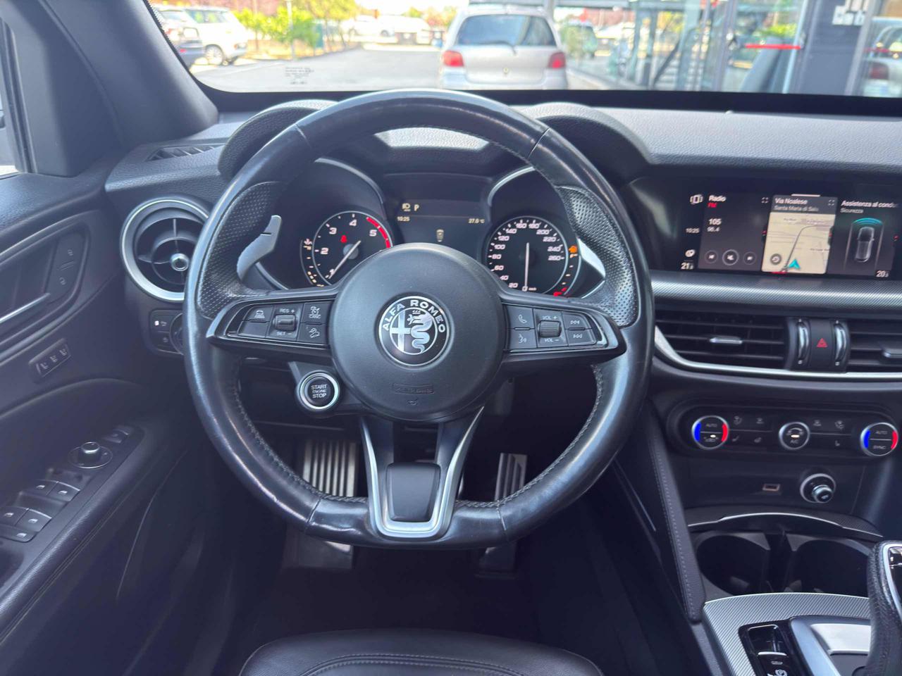 Clicca per ingrandire Stelvio - 2.2 Turbodiesel 210 CV AT8 Q4 Veloce Tì