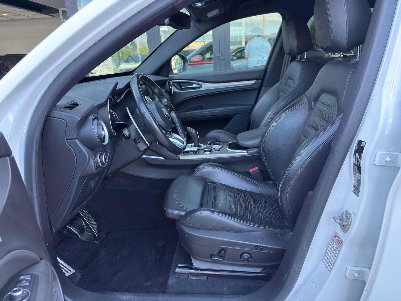 Clicca per ingrandire Stelvio - 2.2 Turbodiesel 210 CV AT8 Q4 Veloce Tì
