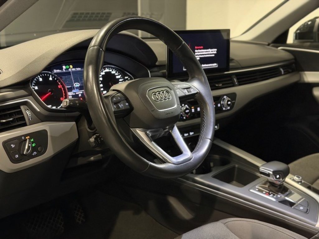 Clicca per ingrandire A4 - 35 TDI 163CV MHEV BERLINA S tronic Sport