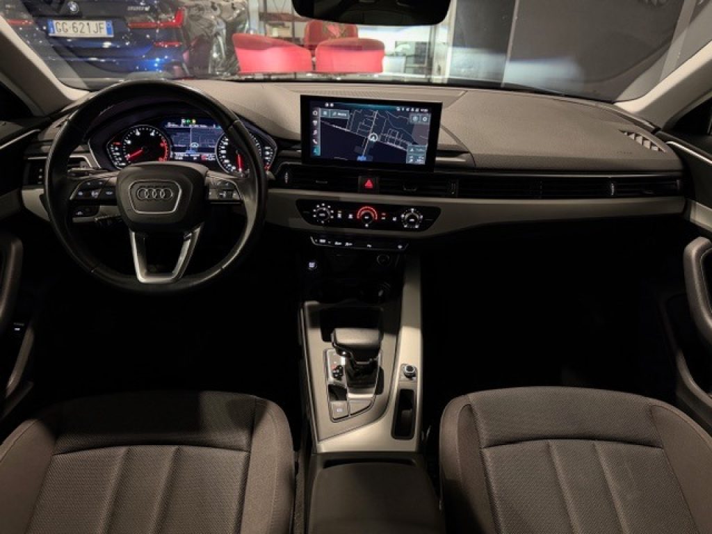 Clicca per ingrandire A4 - 35 TDI 163CV MHEV BERLINA S tronic Sport